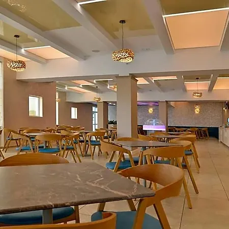 Hotel Opal 3*